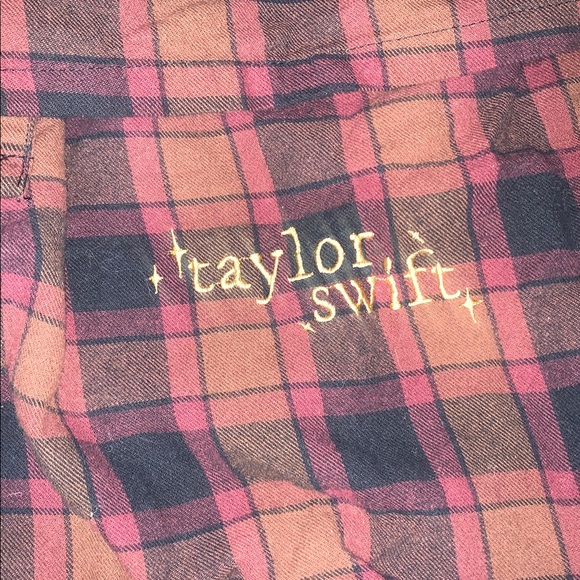 Taylor Swift Evermore Pajamas- women’s size Small - Picture 4 of 10